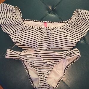Victoria’s Secret off the shoulder bathing suit